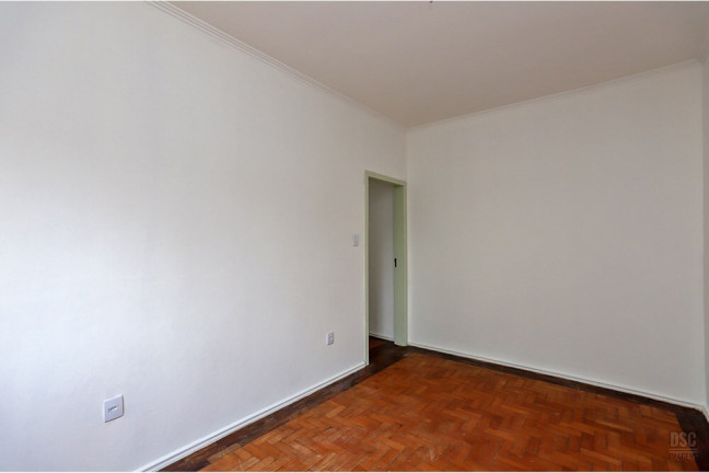 Imagem Imóvel com 2 Quartos à Venda, em Menino Deus - Porto Alegre Imagem Imóvel com 2 Quartos à Venda, em Menino Deus - Porto Alegre