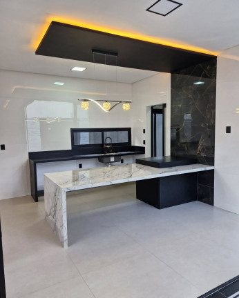 Imagem Casa com 4 Quartos à Venda, 238 m² em Moinho Dos Ventos - Goiania Imagem Casa com 4 Quartos à Venda, 238 m² em Moinho Dos Ventos - Goiania