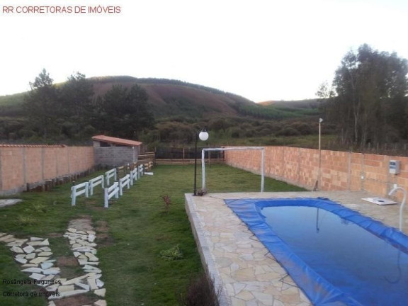 Imagem Imóvel com 2 Quartos à Venda, 120 m² em Centro - Andradas Imagem Imóvel com 2 Quartos à Venda, 120 m² em Centro - Andradas