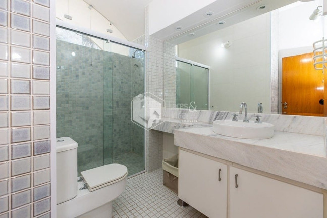 Imagem Casa com 3 Quartos à Venda, 600 m² em Jardim Marajoara - São Paulo Imagem Casa com 3 Quartos à Venda, 600 m² em Jardim Marajoara - São Paulo