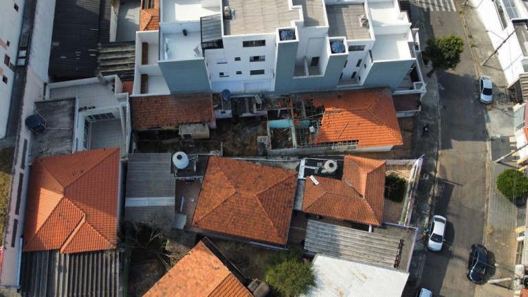 Imagem Terreno à Venda, 480 m² em Vila Francisco Matarazzo - Santo André Imagem Terreno à Venda, 480 m² em Vila Francisco Matarazzo - Santo André