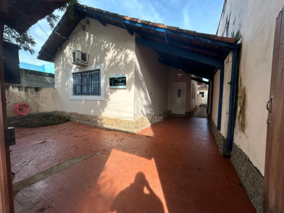 Casa com 7 Quartos à Venda, 440 m² em Centro - Santa Branca