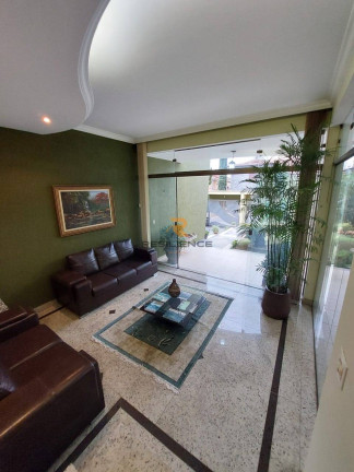 Imagem Casa com 4 Quartos à Venda, 375 m² em Názia I - Vespasiano