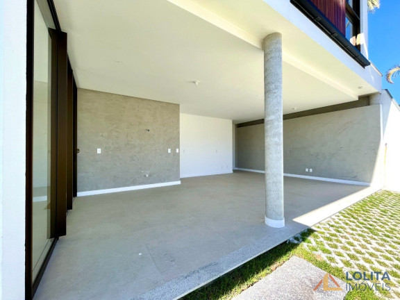 Imagem Casa com 3 Quartos à Venda, 165 m² em Itacorubi - Florianopolis Imagem Casa com 3 Quartos à Venda, 165 m² em Itacorubi - Florianopolis