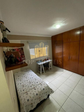 Imagem Casa com 3 Quartos à Venda, 194 m² em Residencial União - São José Dos Campos