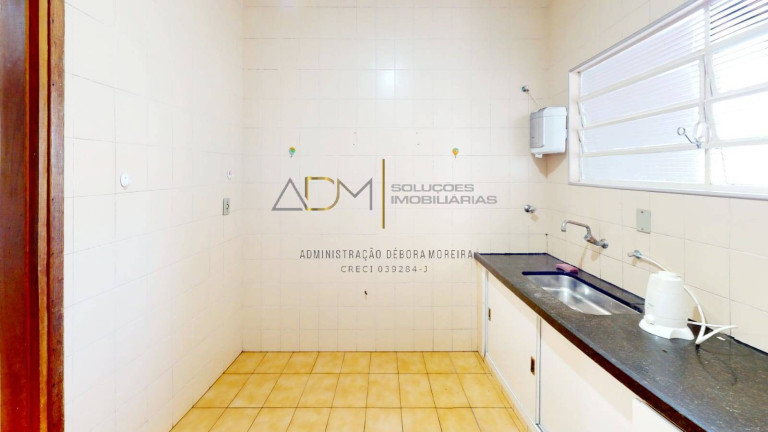 Imagem Casa com 3 Quartos à Venda, 250 m² em Vila Assumpção - Botucatu