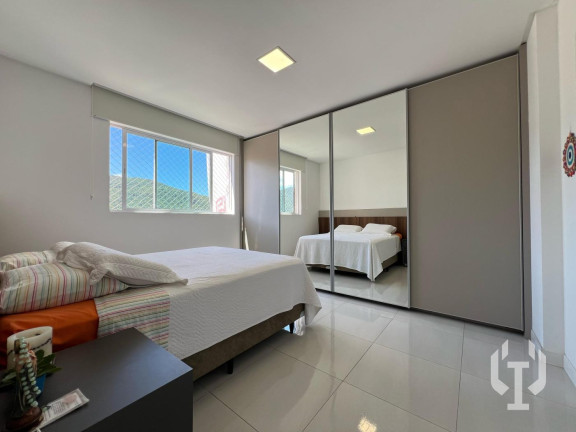 Imagem Apartamento com 3 Quartos à Venda, 120 m² em Centro Imagem Apartamento com 3 Quartos à Venda, 120 m² em Centro