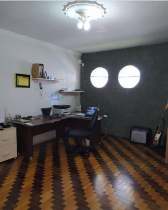 Imagem Casa com 3 Quartos à Venda, 185 m² em Bucarein - Joinville