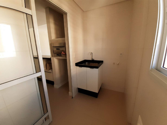 Imagem Apartamento com 2 Quartos à Venda, 85 m² em Centro - Florianópolis Imagem Apartamento com 2 Quartos à Venda, 85 m² em Centro - Florianópolis