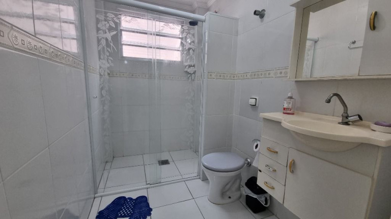 Imagem Apartamento com 2 Quartos à Venda, 65 m² em Astúrias - Guarujá