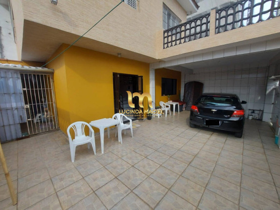 Imagem Sobrado com 3 Quartos à Venda, em Ocian - Praia Grande Imagem Sobrado com 3 Quartos à Venda, em Ocian - Praia Grande