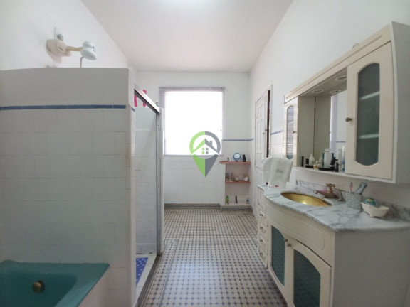 Imagem Casa com 3 Quartos à Venda, 200 m² em Boqueirão - Santos Imagem Casa com 3 Quartos à Venda, 200 m² em Boqueirão - Santos