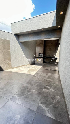 Imagem Casa com 2 Quartos à Venda, 211 m²