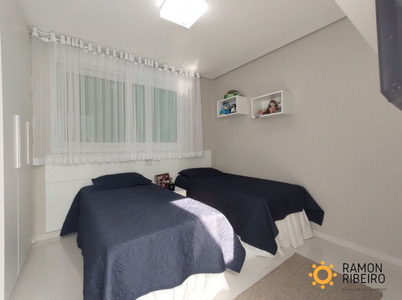 Imagem Imóvel com 5 Quartos à Venda,  em Riviera - Bertioga