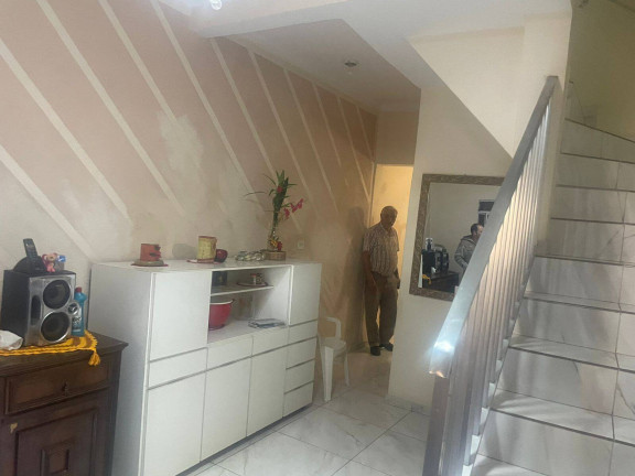 Imagem Casa com 6 Quartos à Venda, 150 m² em Taboão - Diadema Imagem Casa com 6 Quartos à Venda, 150 m² em Taboão - Diadema