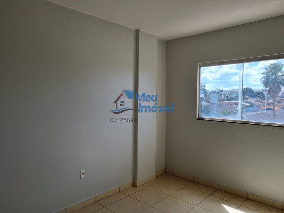 Imagem Imóvel com 2 Quartos à Venda, 60 m² em Parque Esplanada Iii - Valparaíso De Goiás