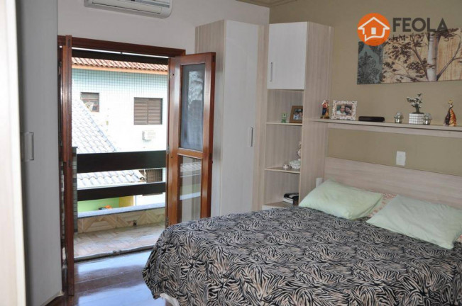 Imagem Casa com 6 Quartos à Venda, 331 m² em Cidade Balneária Peruibe-scipel - Peruíbe Imagem Casa com 6 Quartos à Venda, 331 m² em Cidade Balneária Peruibe-scipel - Peruíbe