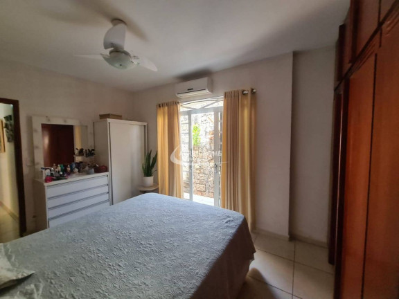Imagem Casa com 4 Quartos à Venda, Imagem Casa com 4 Quartos à Venda,