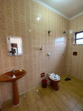Imagem Casa com 2 Quartos à Venda, 170 m² em Maracanã - Praia Grande Imagem Casa com 2 Quartos à Venda, 170 m² em Maracanã - Praia Grande