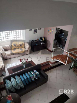 Imagem Casa com 4 Quartos à Venda, 300 m² em Jardim Estoril - Bauru Imagem Casa com 4 Quartos à Venda, 300 m² em Jardim Estoril - Bauru
