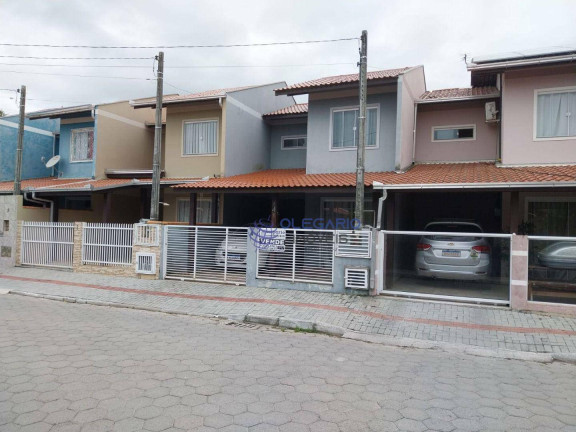 Imagem Sobrado com 2 Quartos à Venda, 64 m² em Centro - Penha Imagem Sobrado com 2 Quartos à Venda, 64 m² em Centro - Penha