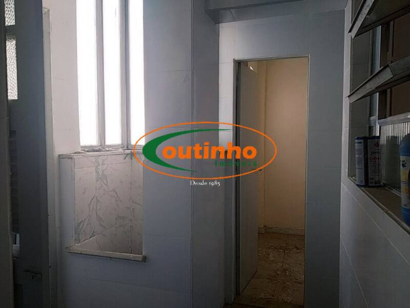 Imagem Apartamento com 2 Quartos à Venda, 70 m² em Tijuca - Rio De Janeiro Imagem Apartamento com 2 Quartos à Venda, 70 m² em Tijuca - Rio De Janeiro