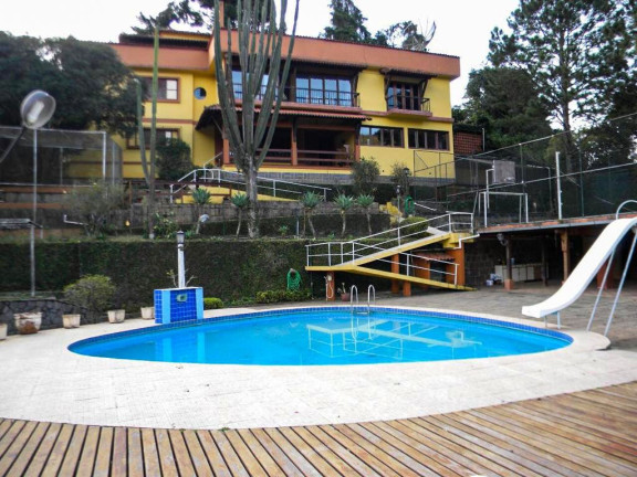 Casa com 7 Quartos à Venda, 120 m² em Itaipava - Petrópolis