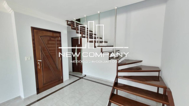 Imagem Casa com 3 Quartos à Venda,  em Vila Eldizia - Santo André