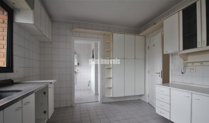 Imagem Apartamento com 3 Quartos à Venda, 210 m² em Real Parque - São Paulo Imagem Apartamento com 3 Quartos à Venda, 210 m² em Real Parque - São Paulo
