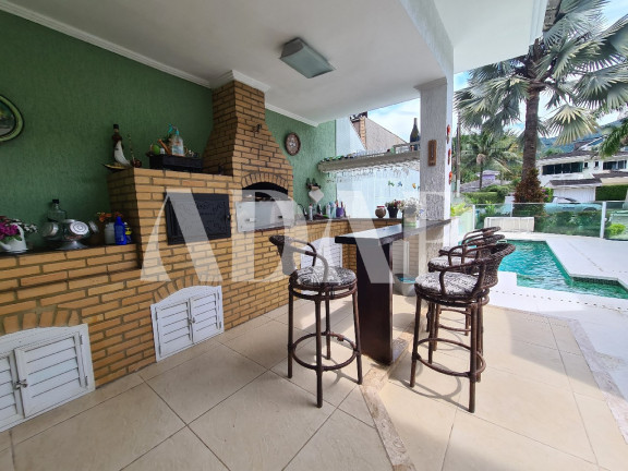 Imagem Casa com 4 Quartos à Venda, 300 m² em Vargem Grande - Rio De Janeiro Imagem Casa com 4 Quartos à Venda, 300 m² em Vargem Grande - Rio De Janeiro