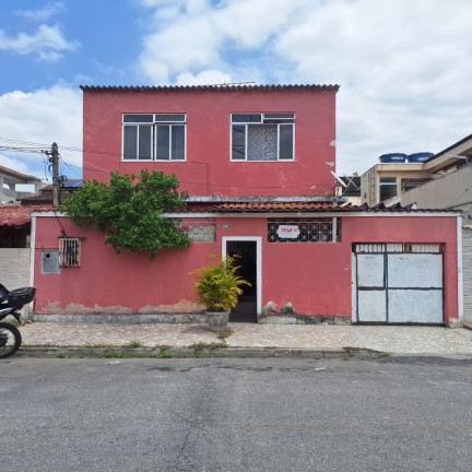 Casa com 4 Quartos à Venda, 240 m² em Vila Emil - Mesquita