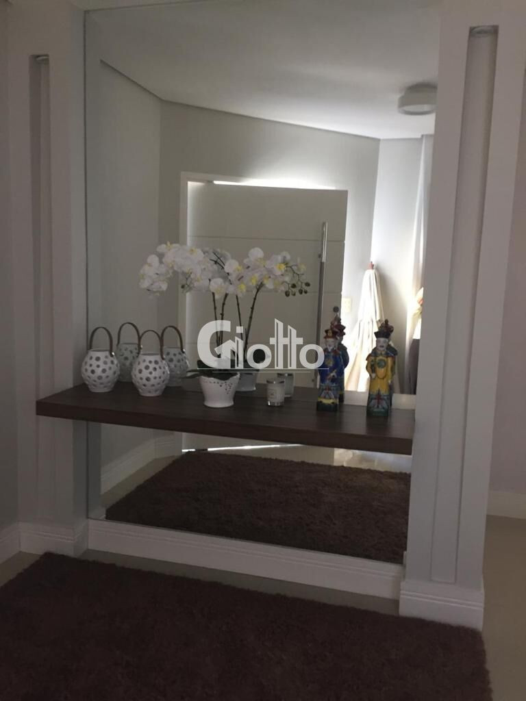 Imagem Casa com 3 Quartos à Venda, 270 m² em Vila Oliveira - Mogi Das Cruzes
