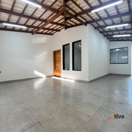 Imagem Casa com 3 Quartos à Venda, 75 m²