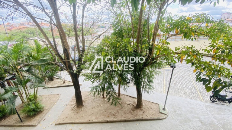 Imagem Apartamento com 3 Quartos à Venda, 70 m² em Muchila - Feira De Santana