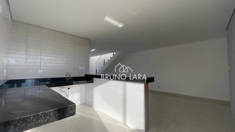 Imagem Casa com 3 Quartos à Venda, 196 m² em Guaruja Mansões - Betim Imagem Casa com 3 Quartos à Venda, 196 m² em Guaruja Mansões - Betim