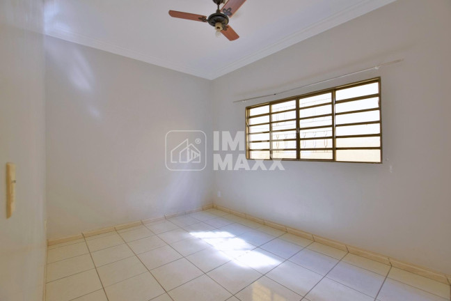 Imagem Casa com 3 Quartos à Venda, 128 m² em Guará Ii - Brasília