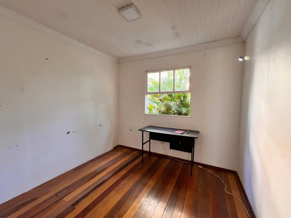 Imagem Casa com 3 Quartos à Venda,  em Campeche - Florianópolis