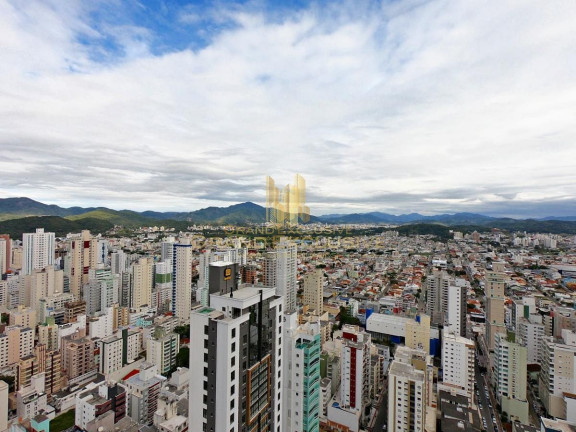 Imagem Apartamento com 3 Quartos à Venda, 133 m² em Centro - Balneário Camboriú Imagem Apartamento com 3 Quartos à Venda, 133 m² em Centro - Balneário Camboriú