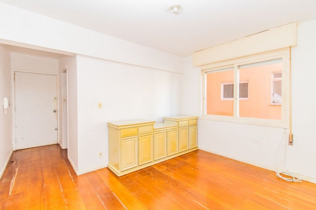Imagem Apartamento com 1 Quarto à Venda, 45 m² em Jardim Botânico - Porto Alegre