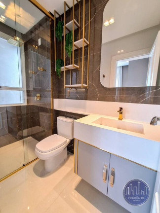 Imagem Apartamento com 4 Quartos à Venda, 160 m² em Centro - Balneário Camboriú Imagem Apartamento com 4 Quartos à Venda, 160 m² em Centro - Balneário Camboriú