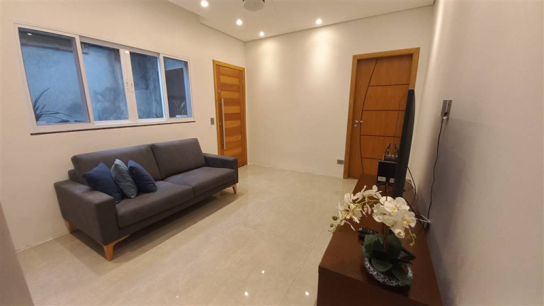 Imagem Casa com 2 Quartos à Venda, 105 m² em Mirim - Praia Grande