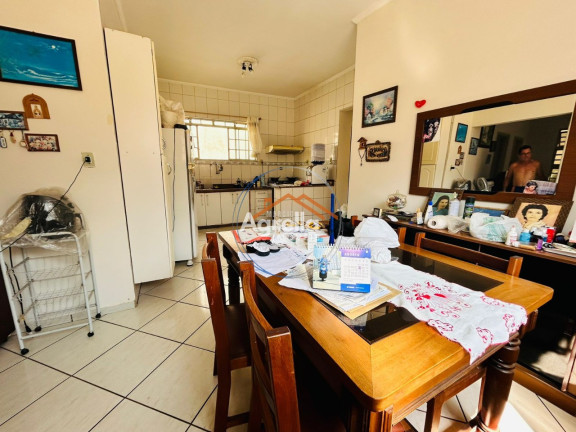 Imagem Casa com 3 Quartos à Venda, 150 m² em Vila Paraíso - Mogi Guaçu Imagem Casa com 3 Quartos à Venda, 150 m² em Vila Paraíso - Mogi Guaçu