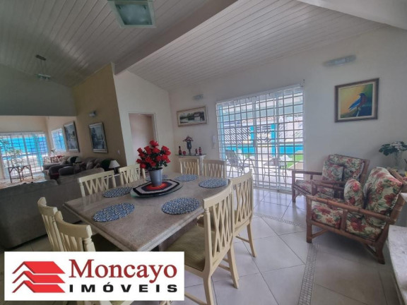 Imagem Sobrado com 8 Quartos à Venda, 650 m² em Praia Das Palmeiras - Caraguatatuba Imagem Sobrado com 8 Quartos à Venda, 650 m² em Praia Das Palmeiras - Caraguatatuba