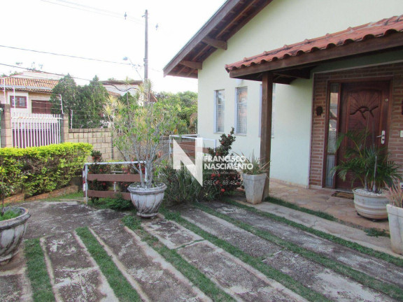 Casa com 3 Quartos à Venda, 200 m² em Cidade Universitária - Campinas