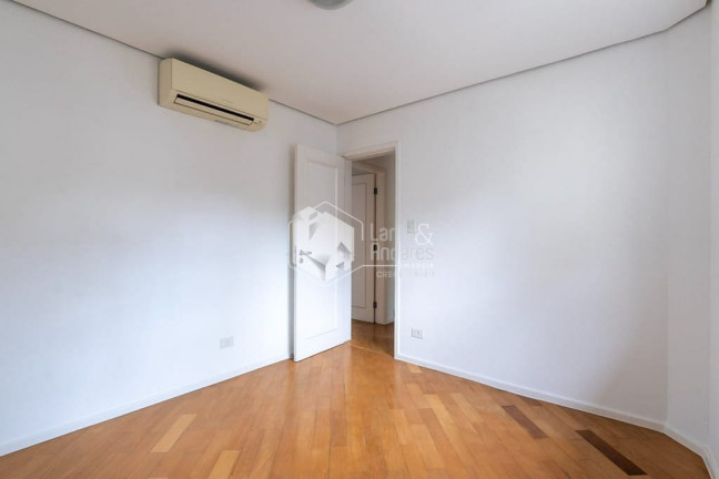 Imagem Casa com 5 Quartos à Venda, 424 m² em Jardim Petrópolis - São Paulo
