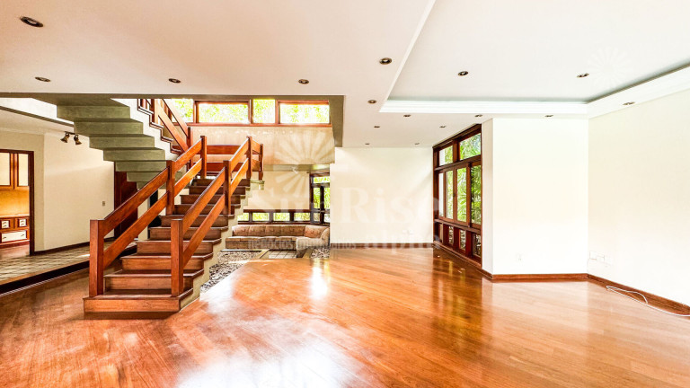 Imagem Casa com 3 Quartos à Venda, 420 m² em Residencial Cinco (alphaville) - Santana De Parnaíba Imagem Casa com 3 Quartos à Venda, 420 m² em Residencial Cinco (alphaville) - Santana De Parnaíba