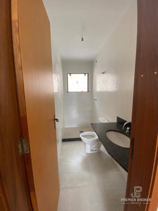 Imagem Casa com 2 Quartos à Venda, 54 m² em Cascata Do Imbuí - Teresópolis