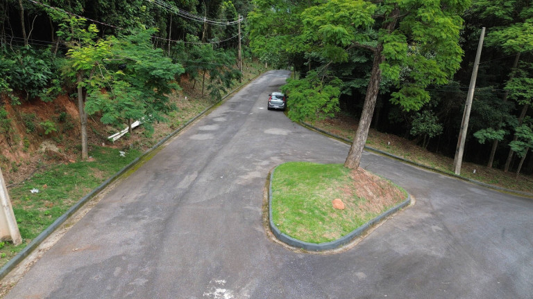 Imagem Terreno à Venda, 1.000 m² em Brumadinho Imagem Terreno à Venda, 1.000 m² em Brumadinho