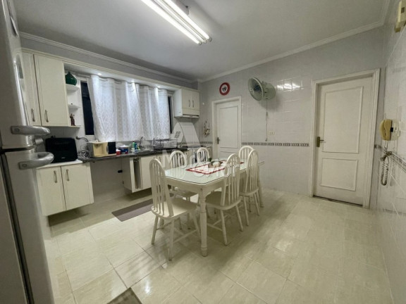 Imagem Apartamento com 3 Quartos à Venda, 170 m² em Pitangueiras - Guarujá Imagem Apartamento com 3 Quartos à Venda, 170 m² em Pitangueiras - Guarujá