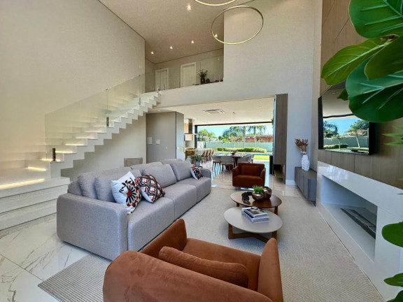Imagem Casa com 5 Quartos à Venda, 384 m² em Condominio Capao Ilhas Resort - Capão Da Canoa Imagem Casa com 5 Quartos à Venda, 384 m² em Condominio Capao Ilhas Resort - Capão Da Canoa